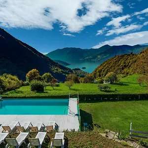 Chalet Chalet In Lombardy With View, Marone