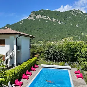 Appartamento Vacanze, Crone